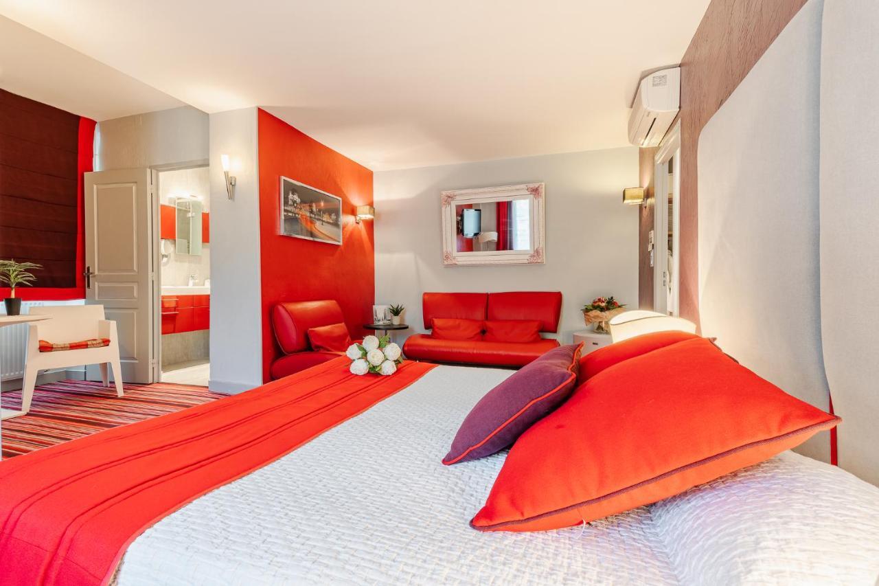Hostellerie du Passeur - Hôtel&Restaurant - Climatisation et Piscine chauffée Les Eyzies Esterno foto