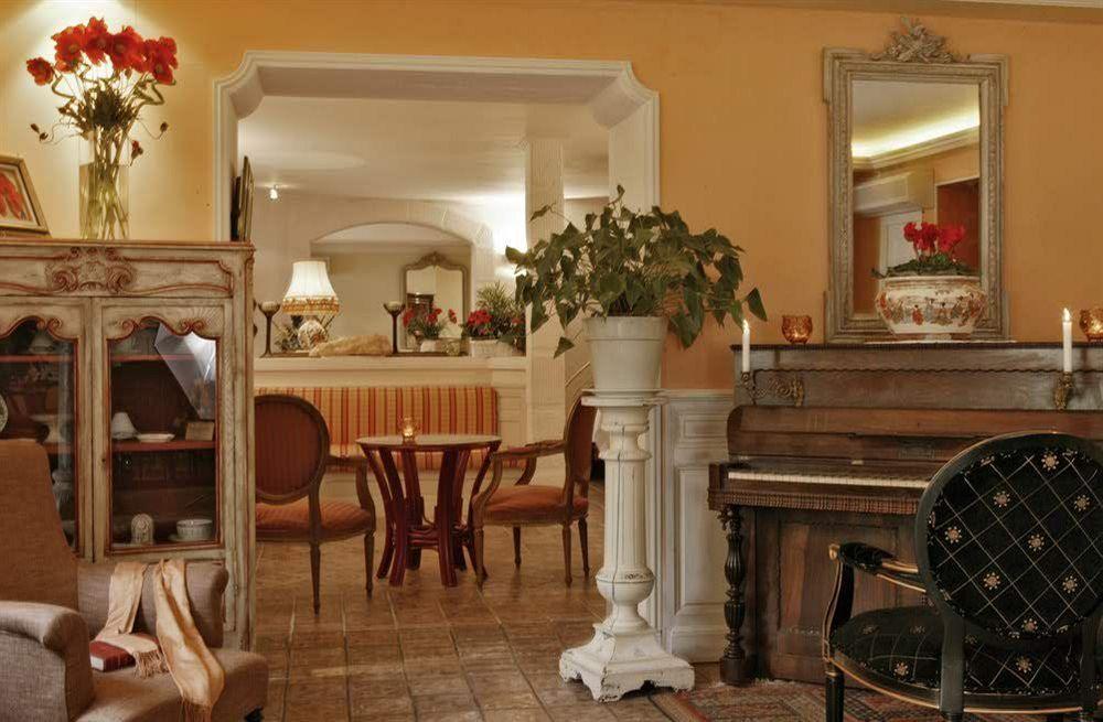Hostellerie du Passeur - Hôtel&Restaurant - Climatisation et Piscine chauffée Les Eyzies Esterno foto